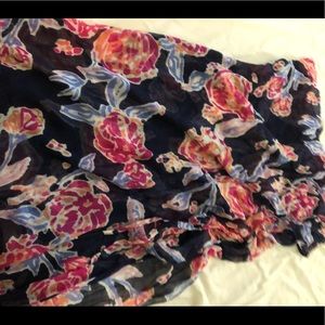 Large navy Lilly Pulitzer Scarf